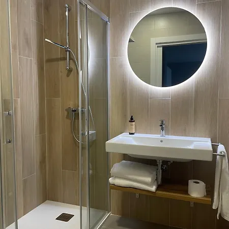 Crunia - Estudios Apartment *